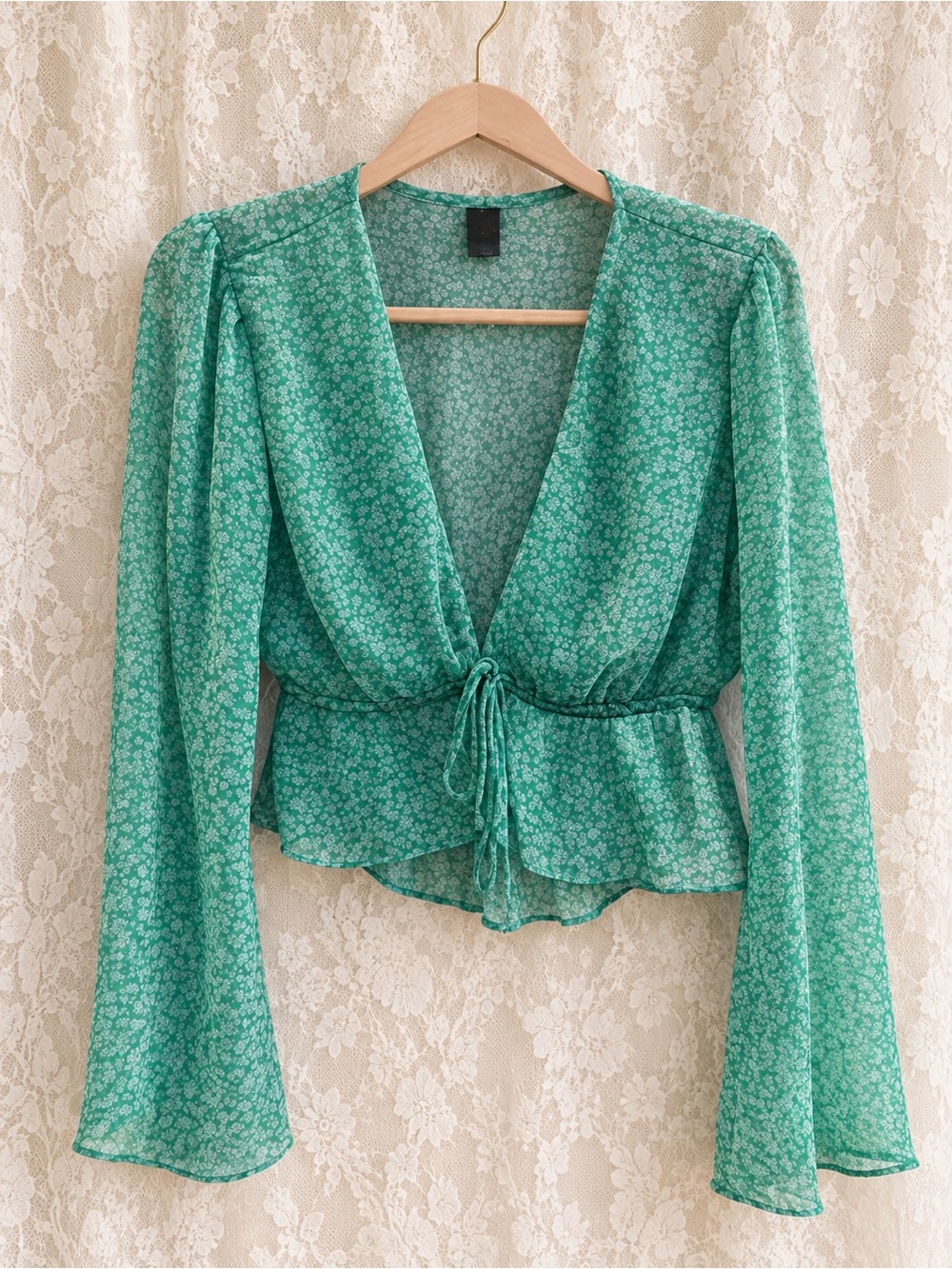 Wild Fable Green Floral Tie Front Peplum Blouse Size Medium Y2K